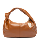 Delia  Caramel